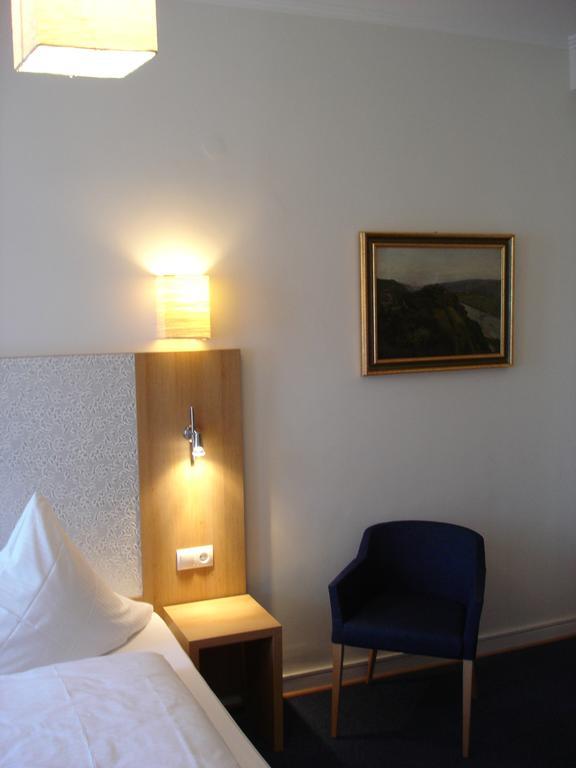 Rhein-Hotel Andernach Esterno foto